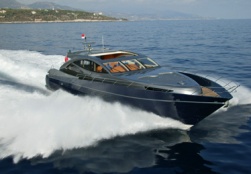 Boat charter Princess V65