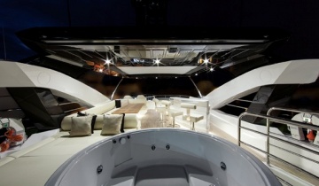 Flybridge SUNSEEKER 28M - Boat picture