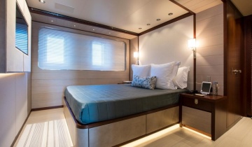 Flybridge Sanlorenzo 42M - Boat picture