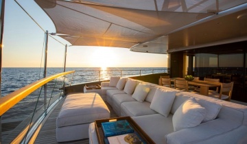 Flybridge Sanlorenzo 42M - Boat picture