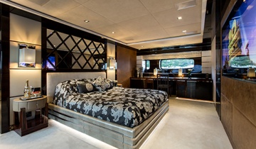 Flybridge MONDOMARINE 40M - Boat picture