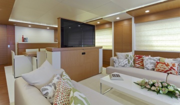 Flybridge CANTIERI DI PISA KINTARO - Boat picture