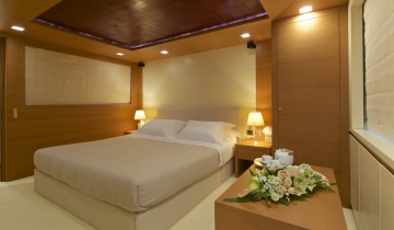 Flybridge CANTIERI DI PISA KINTARO - Boat picture