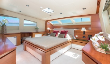 Flybridge COUACH 37M - Boat picture