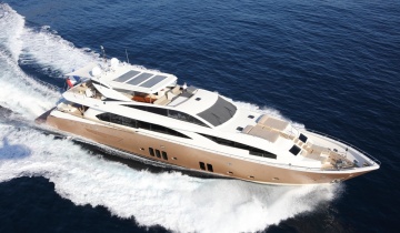 Yacht charter GUY COUACH 37M