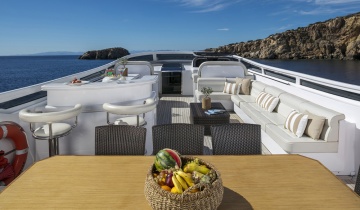 Flybridge MAIORA 115 - Boat picture