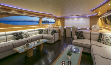 Flybridge MAIORA 115 - Boat picture