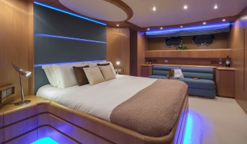 Flybridge MAIORA 115 - Boat picture