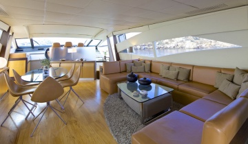 Open Pershing 90 - Boat picture