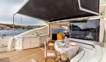 Open SUNSEEKER Predator 82 - Boat picture