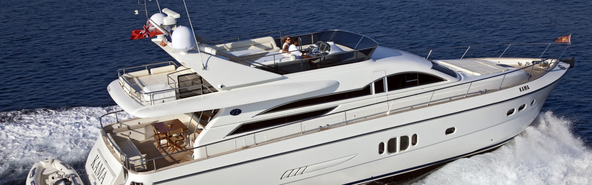 Yacht charter VZ 20M