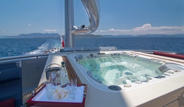 Voilier Perini Navi MALTESE FALCON - Photo du bateau