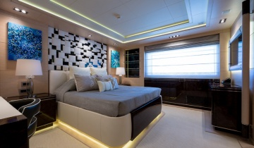 Flybridge GOLDEN YACHTS 72M - Boat picture