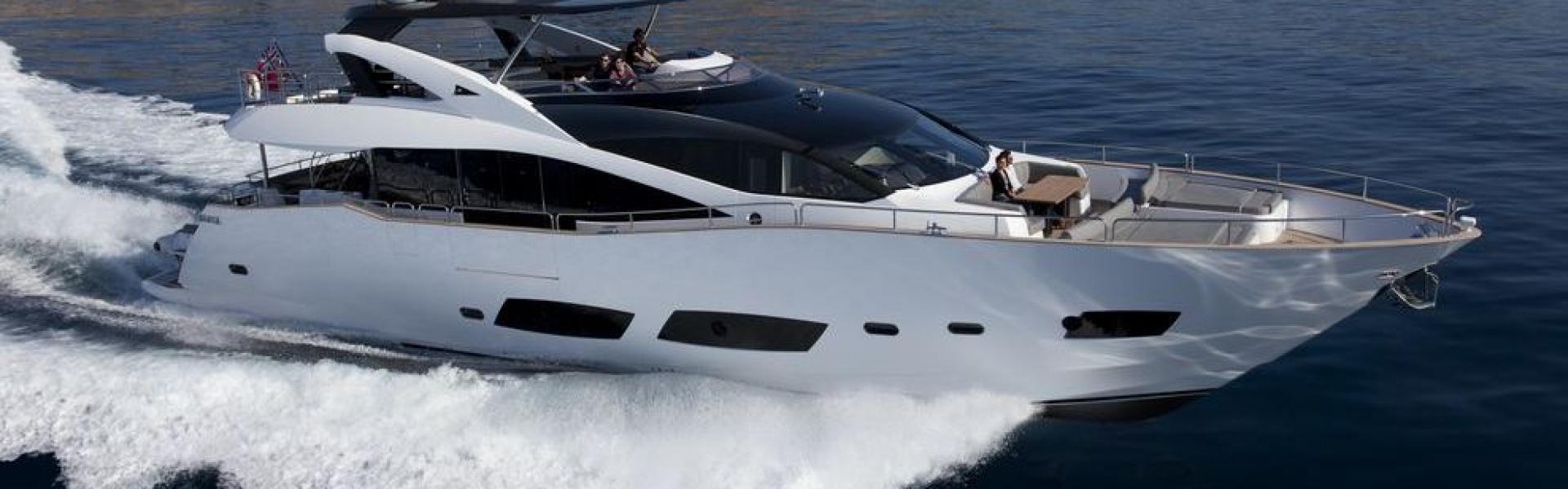 Yacht charter Sunseeker 28M-Greece