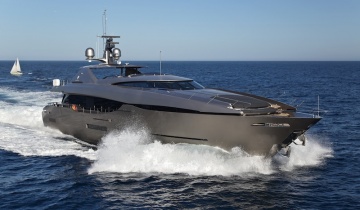 Yacht charter Peri Yachts 37M