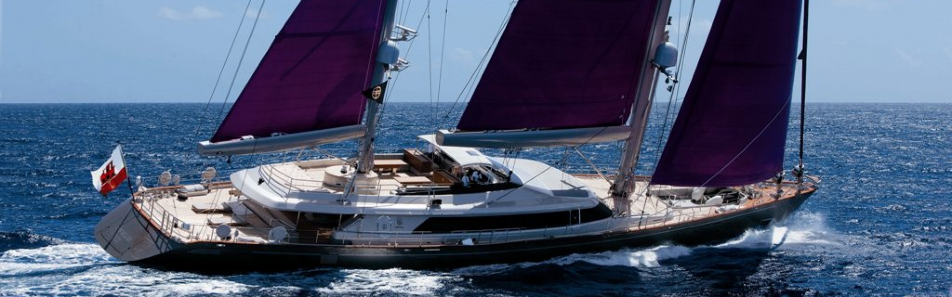 Sailboat charter PERINI NAVI 50M