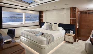 Flybridge PRINCESS 30M - Boat picture